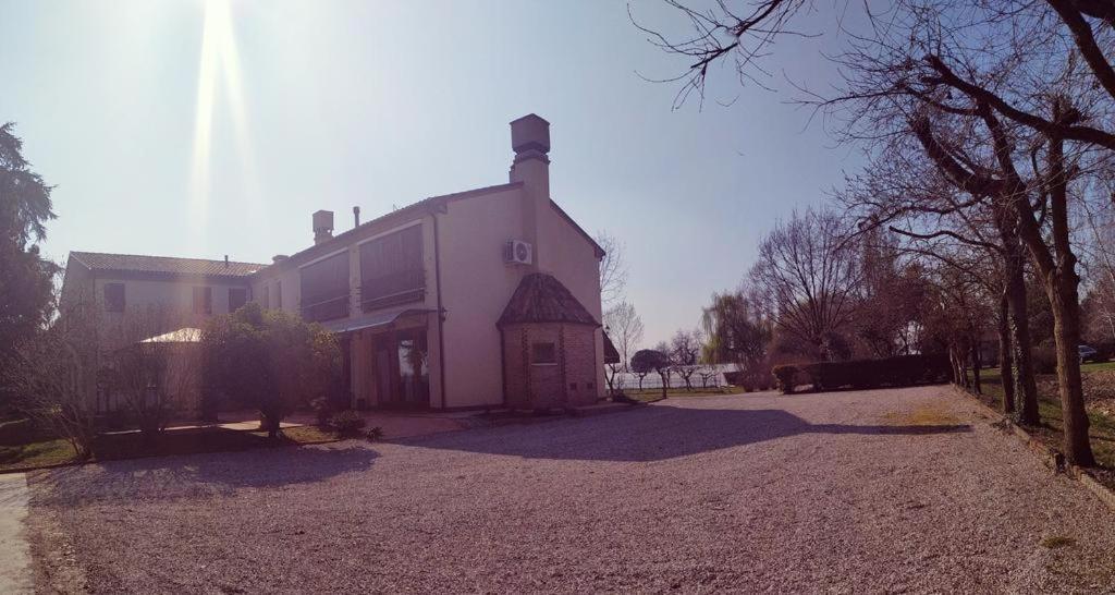 Le Colonie Hotel *